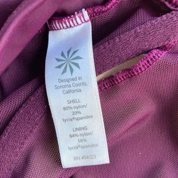 Althleta Marrekesh maroon tankini top 36B/C New without tags - Picture 3 of 6